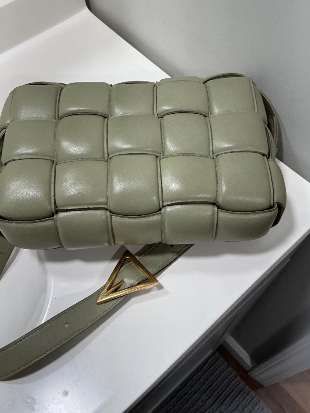 Bottega Venetta Padded Cassette Bag Sage green - Picture 12 of 13